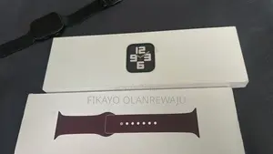 Open Box Mrtw3cl/a Apple Watch Se(Gen 2) 44mm Starlight Alu GPS