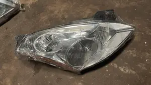 Set Headlights Altima 2010