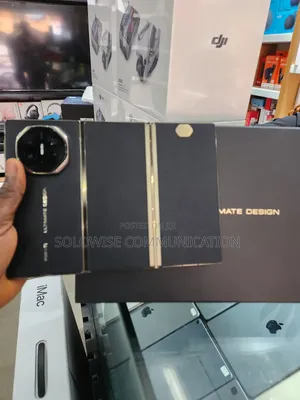 Huawei Mate XT Ultimate Design 1 TB Black