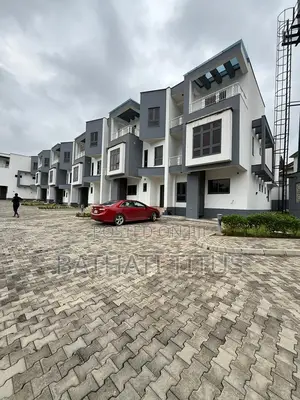 4bdrm Duplex in Wuse 2 for sale