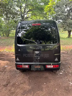 Daihatsu Hijet 2021 Black