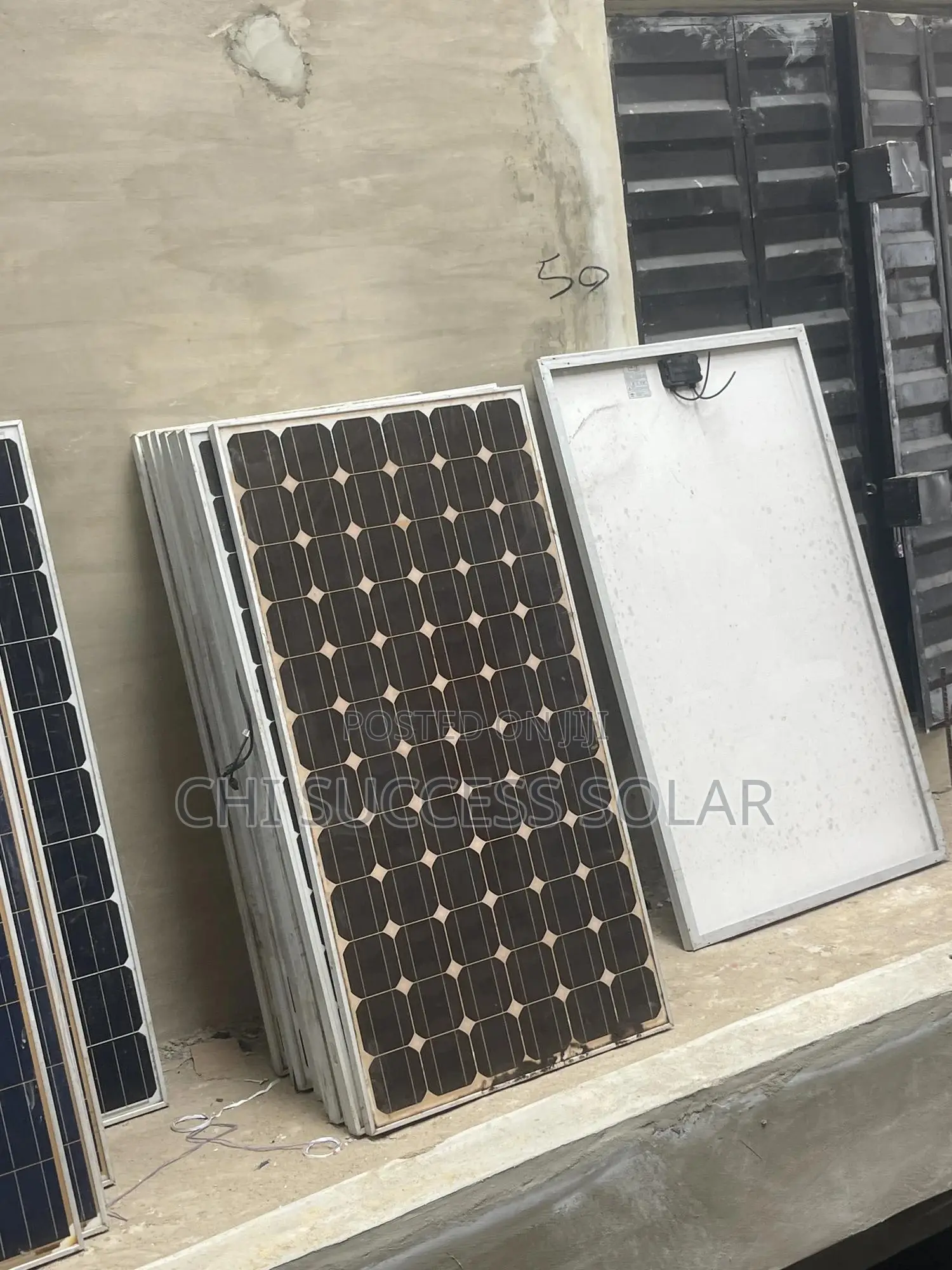 300watts Jinko Solar Panel