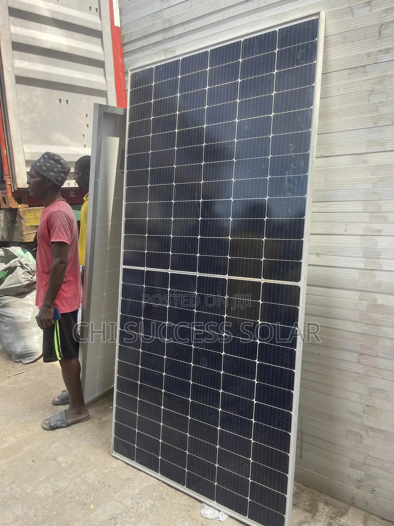 650 Watts Jinko Solar Panel in Central Business District - Solar Energy ...