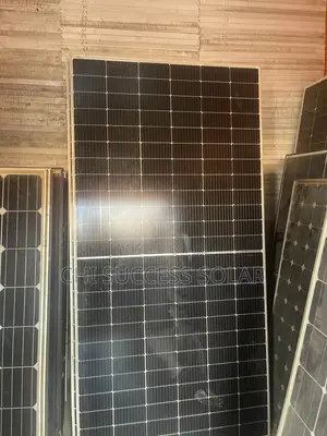 650 Watts Jinko Solar Panel