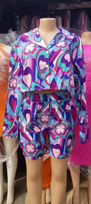 Brand New Clothes Up and Down for Women