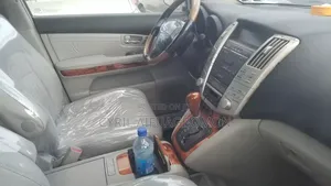 Toyota Camry LE 4dr Sedan (2.4L 4cyl 5A) 2005 Gray