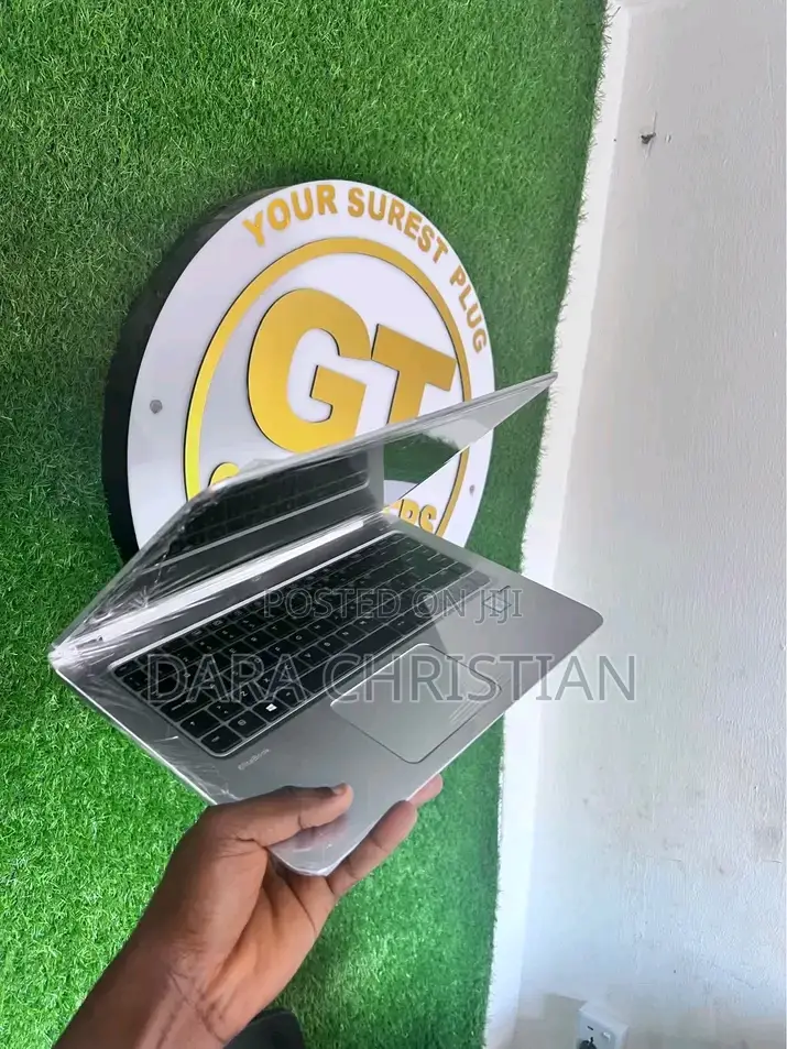 New Laptop HP 8GB Intel Core I5 SSD 256GB