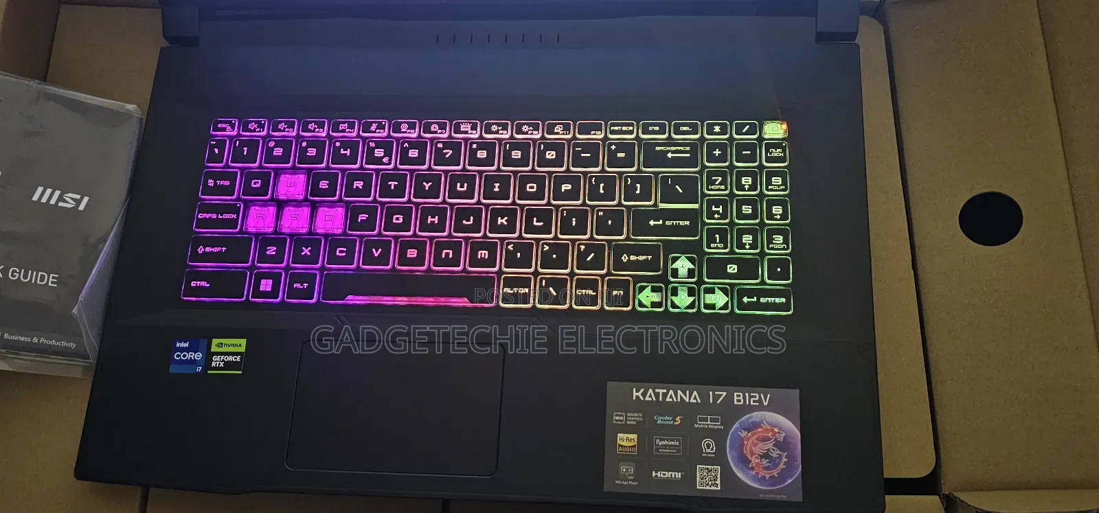 Laptop MSI Katana 17 16GB Intel Core I7 SSD 512GB