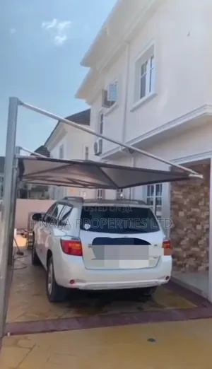 5bdrm Duplex in Sangotedo for sale