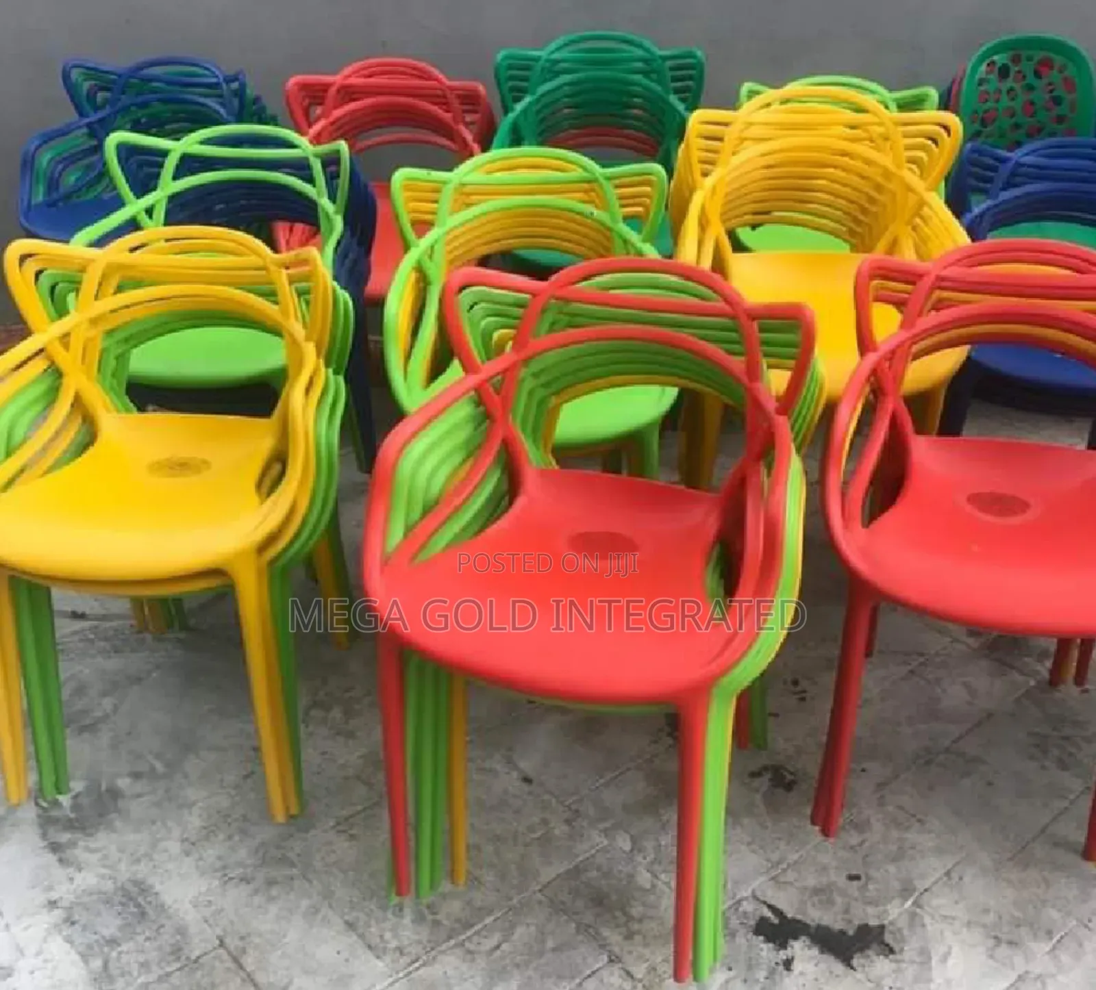 Plastic Outdoor Chairs