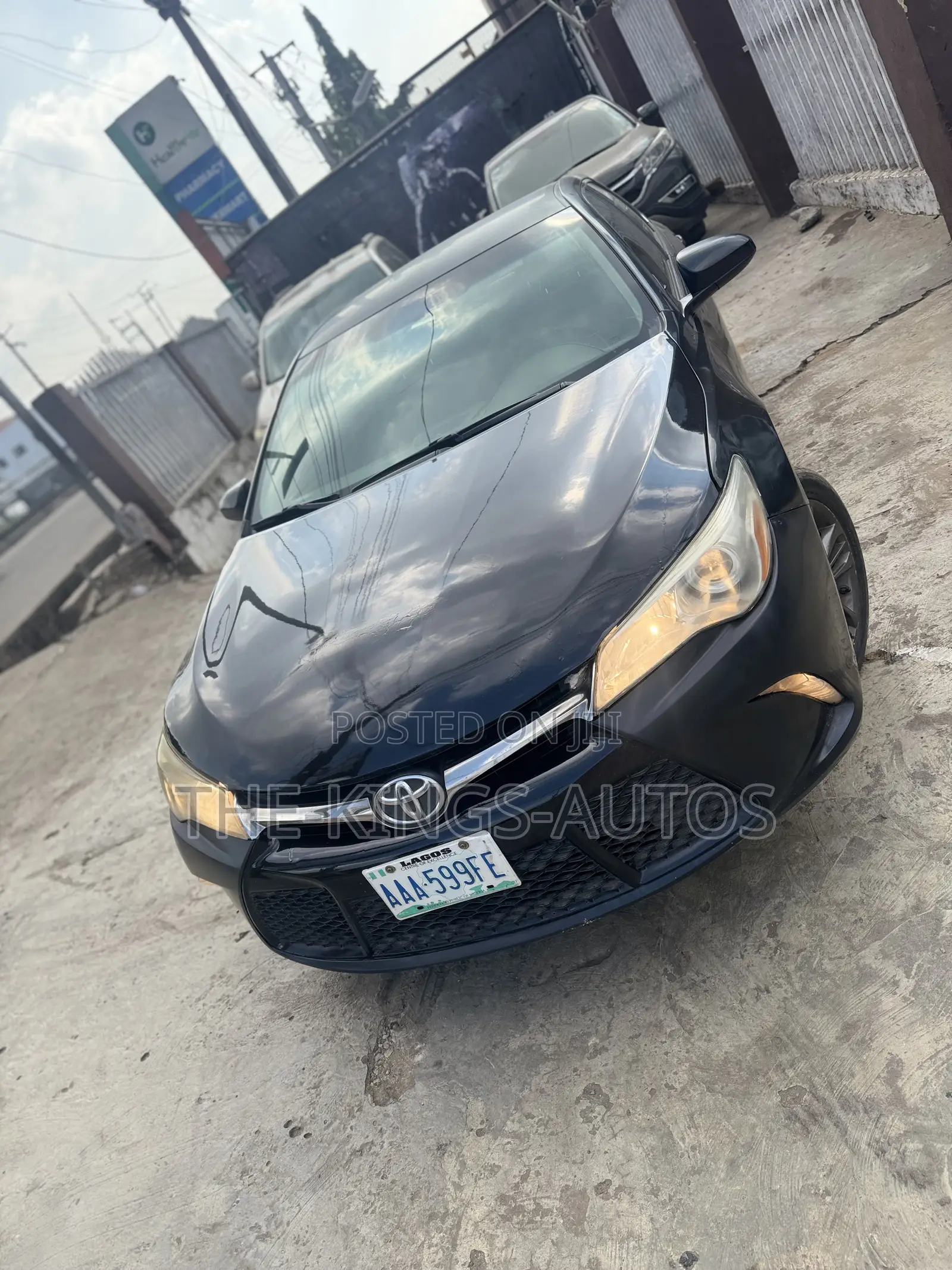 Toyota Camry 2017 Gray