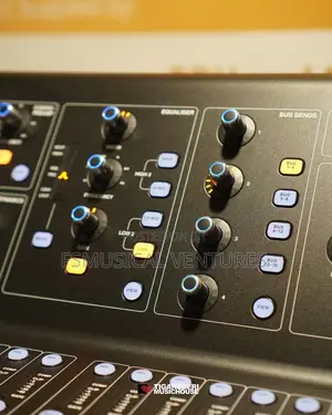 Midas M32 Live Digital 40-Input Console