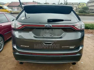 Ford Edge Titanium AWD 2018 Gray