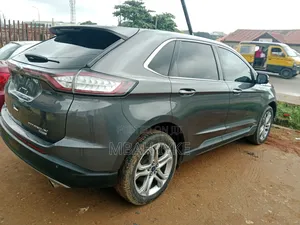 Ford Edge Titanium AWD 2018 Gray