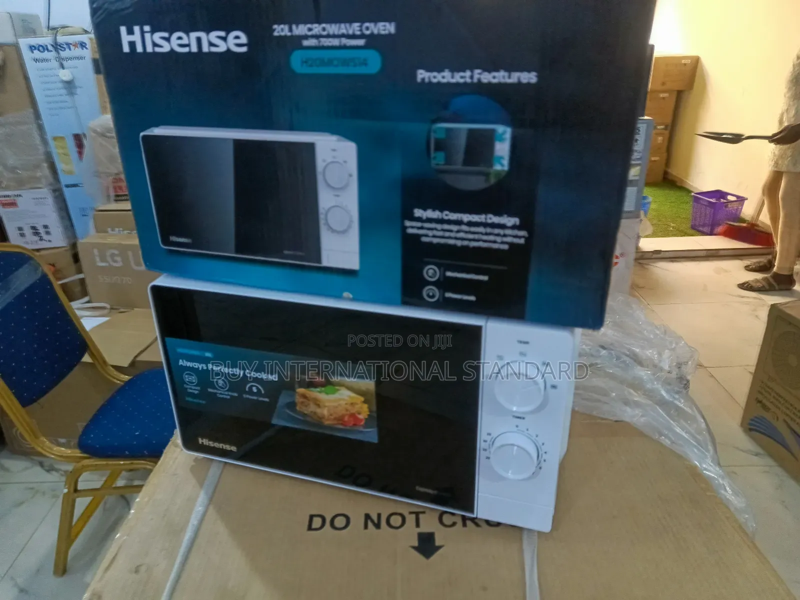 Hisense Small Kitchen Microwave 20l