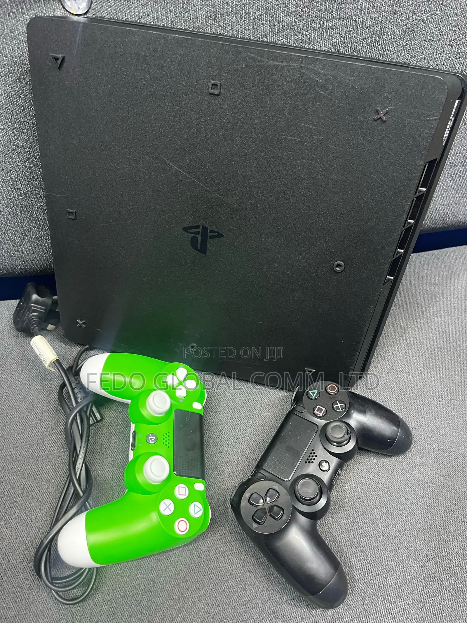 Sony Ps4 Slim Game Console