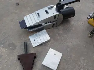 Hydraulic Flange Spreader