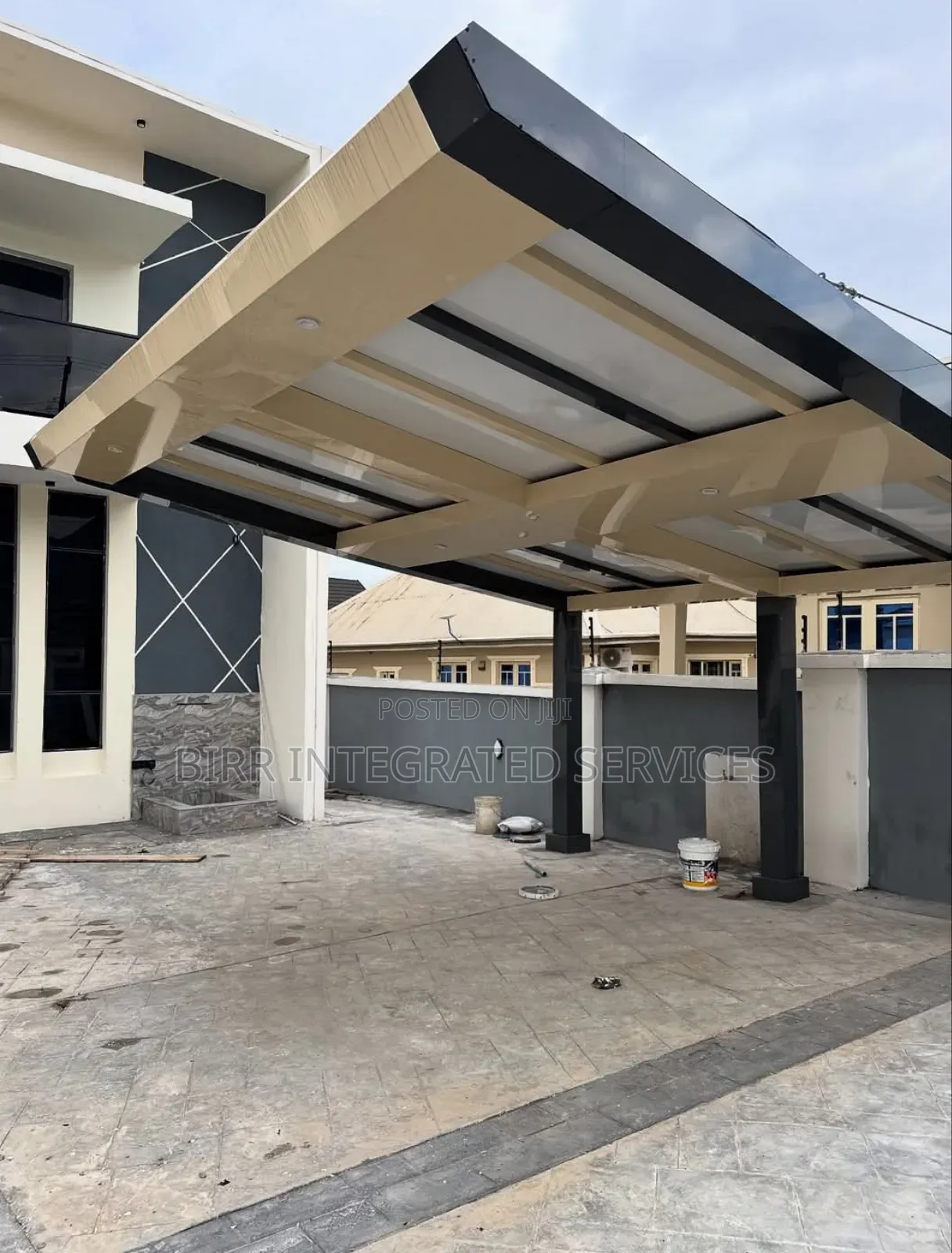 Car Port Fabrication, Durable, Premium