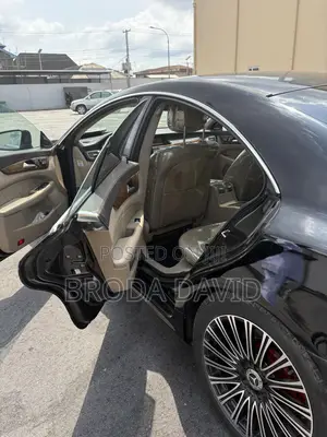 Mercedes-Benz CLS 550 4MATIC 2012 Black
