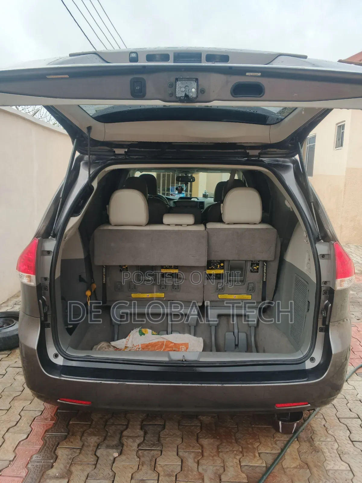 Toyota Sienna For Hire
