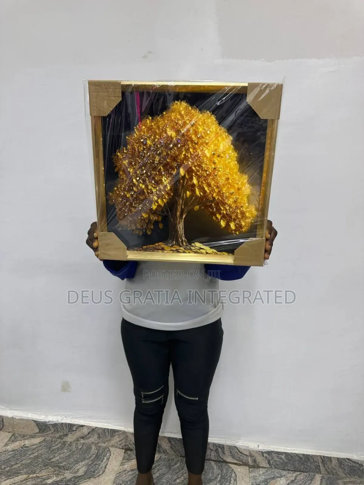 Wall Frame With Crystal