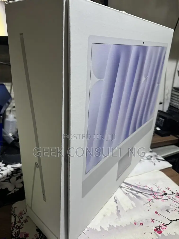 Apple iMac M4