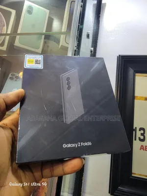 New Samsung Galaxy Z Fold6 256 GB Black