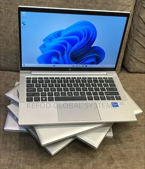 Laptop HP EliteBook 830 16GB Intel Core I7 SSD 512GB