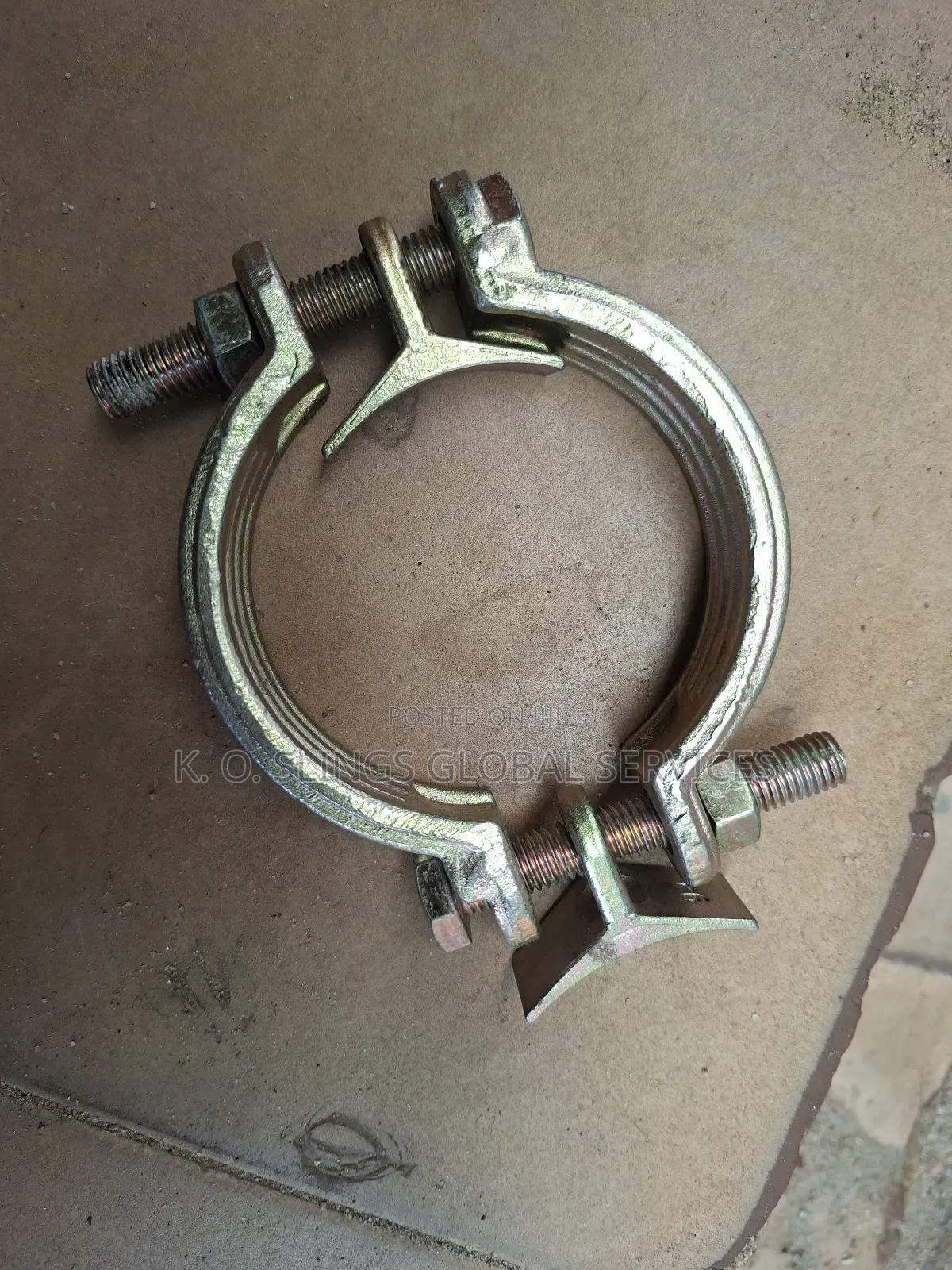 Double Bolt Hose Clamp 3"