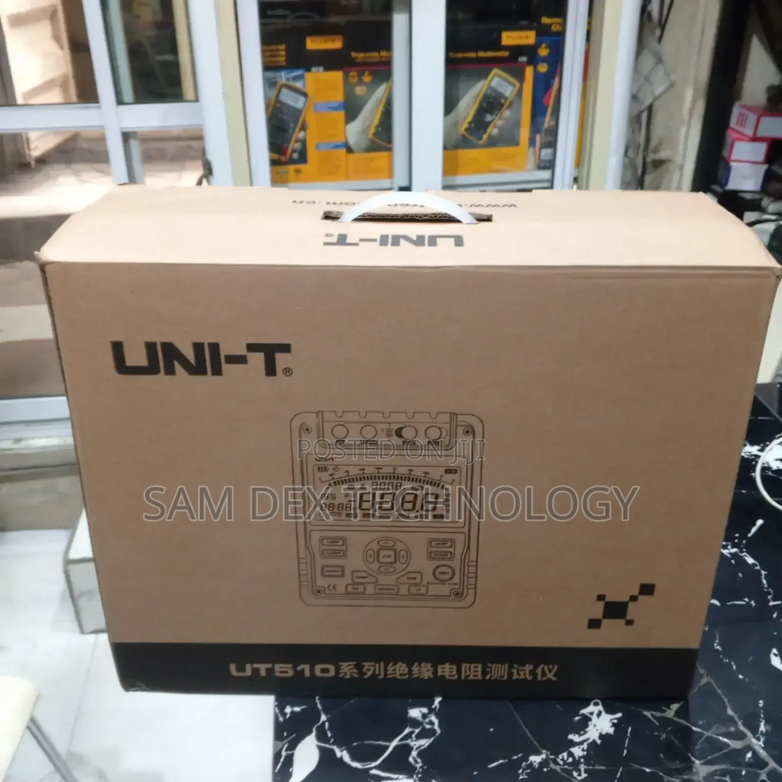 Uni-T Ut513a Professional Insulation Tester