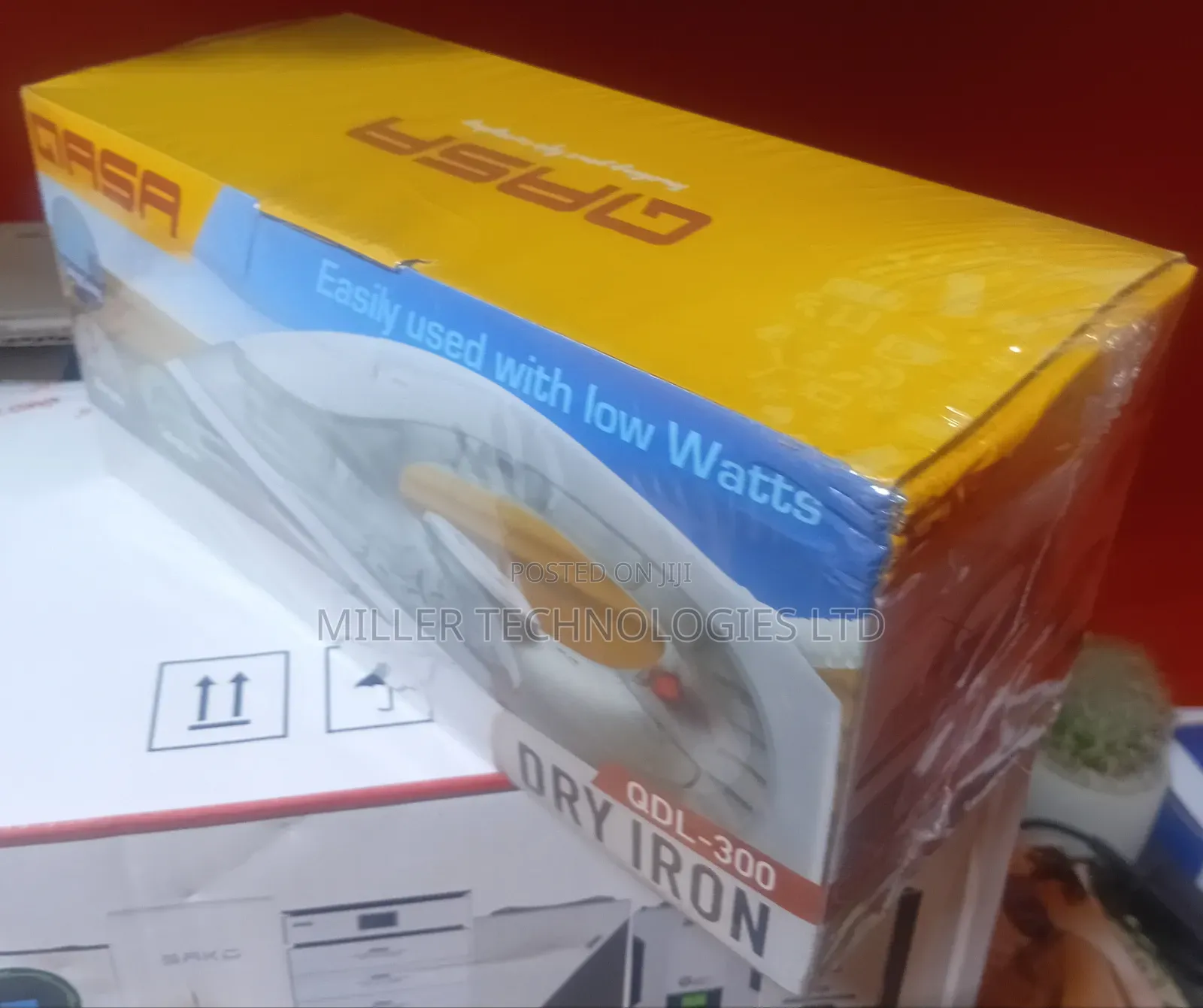 Qasa Solar Iron