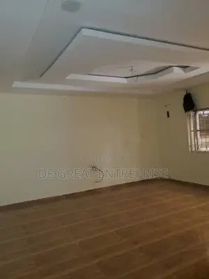 4bdrm Townhouse / Terrace in Private, Galadimawa for rent