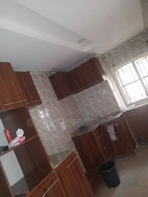 4bdrm Townhouse / Terrace in Private, Galadimawa for rent