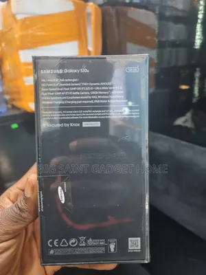 New Samsung Galaxy S10e 128 GB Black