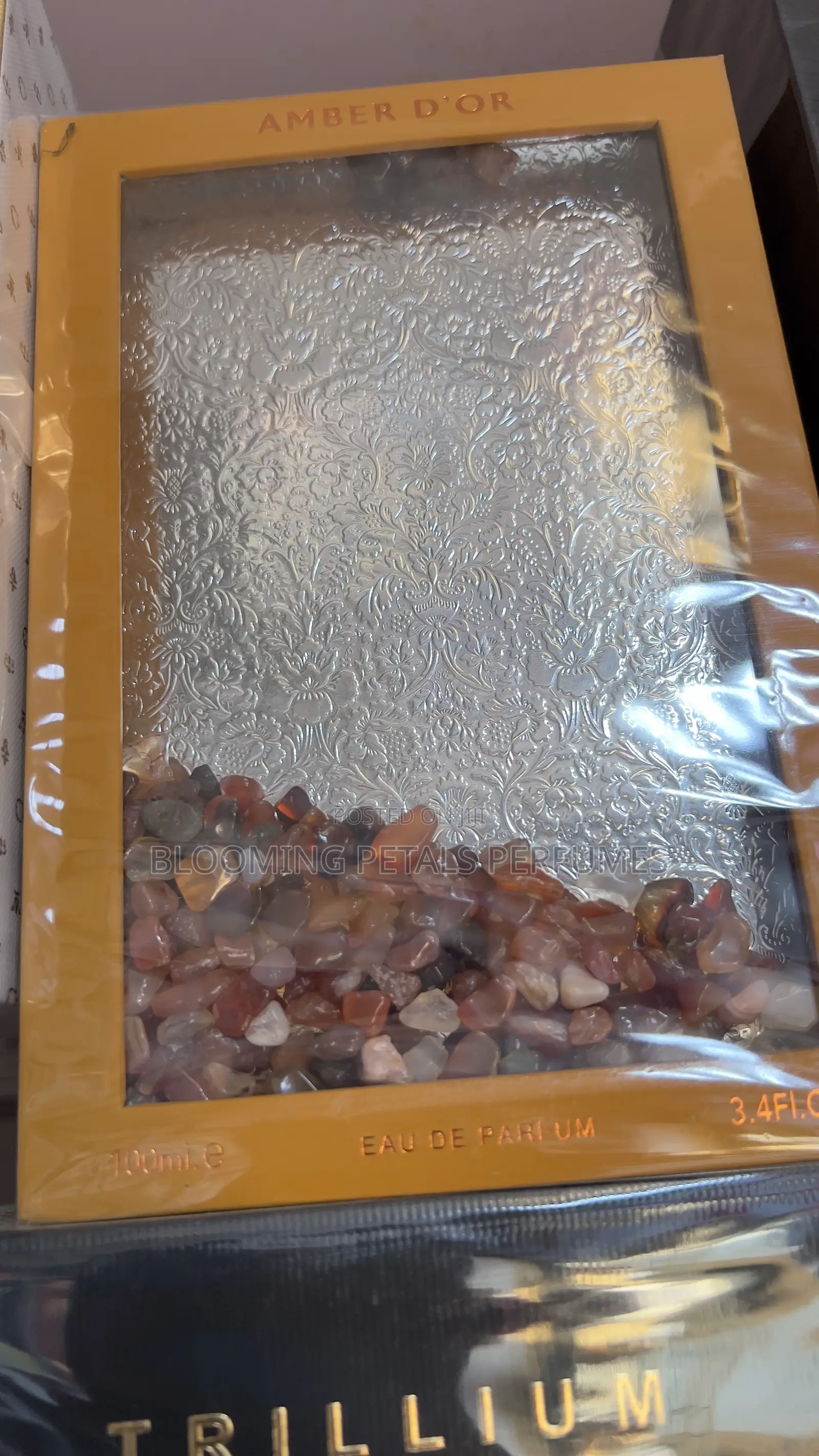 Amber D’Or