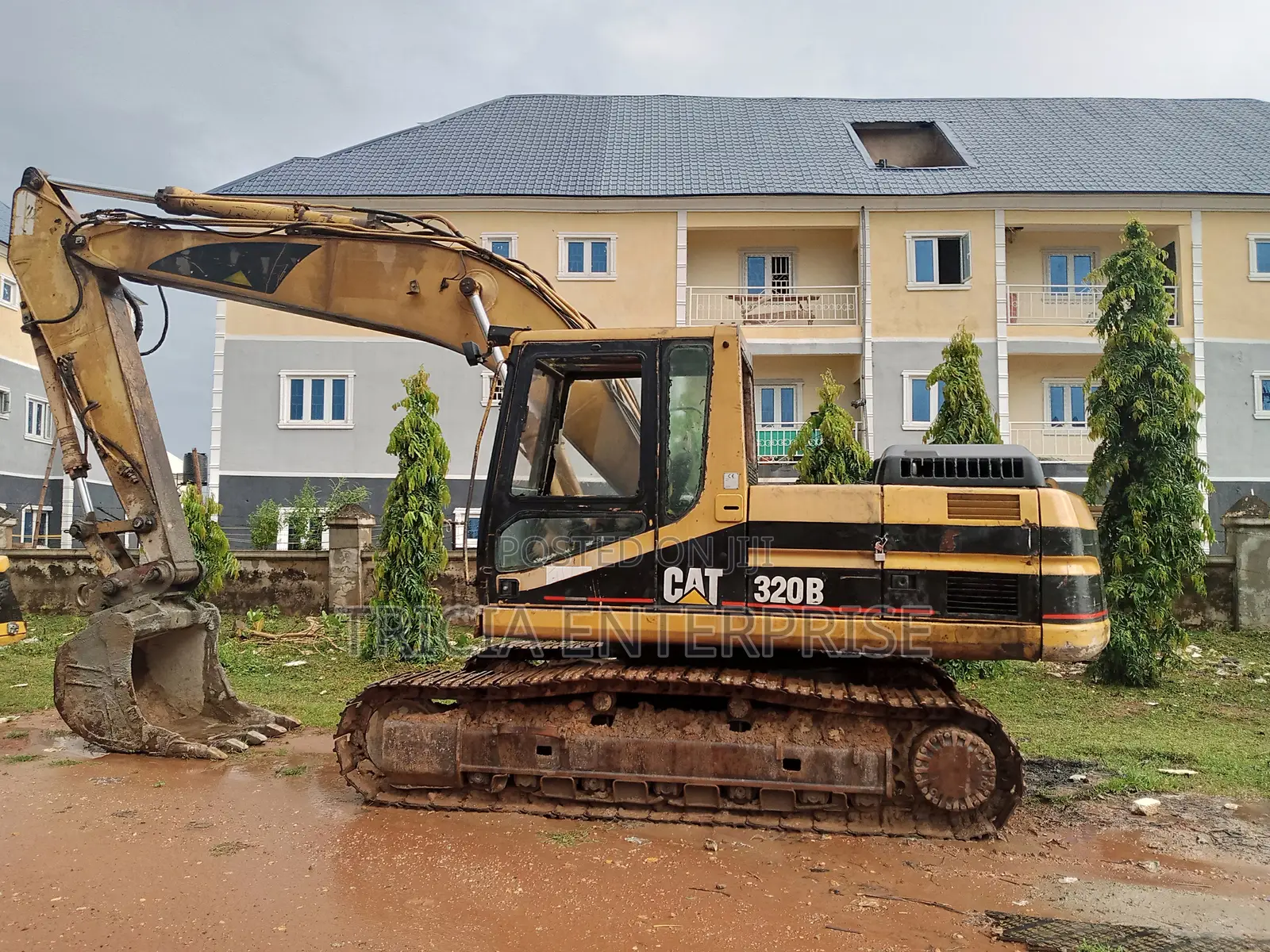 Excavator 320bl