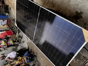 Jinko 550w Bi-Facial Half Cut Solar Panel