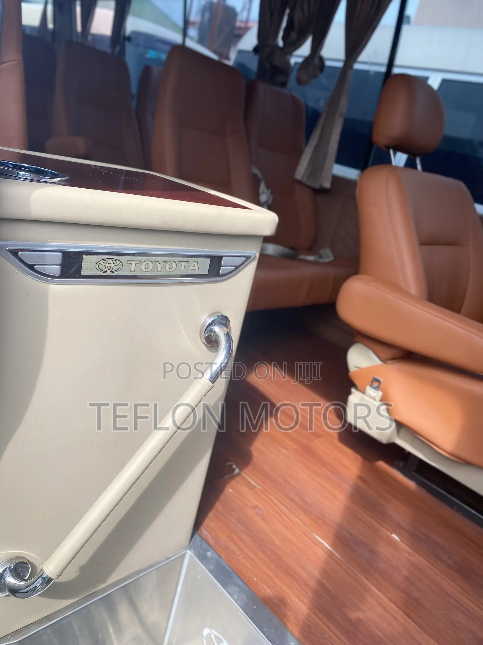 Toyota Coaster 2015 Gold