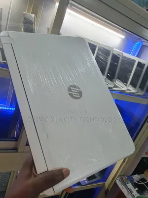 Laptop HP 4GB Intel Core i3 SSD 128GB