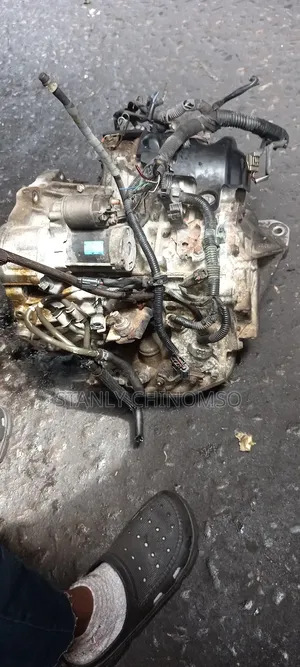 13 Pin Gearbox 2wheel Drive for Toyota Sienna 2005 Model