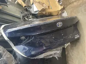 Skeleton Booth for Toyota Avalon 2022 Model