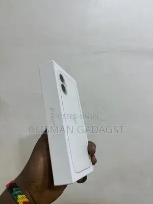 New Apple iPhone 16 Plus 128 GB White