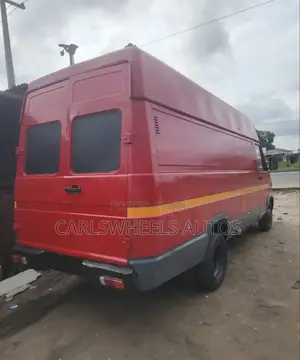Iveco Daily 2005 Red