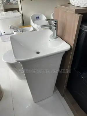 Piece Wash Basin With Integrated Full Pedestal.