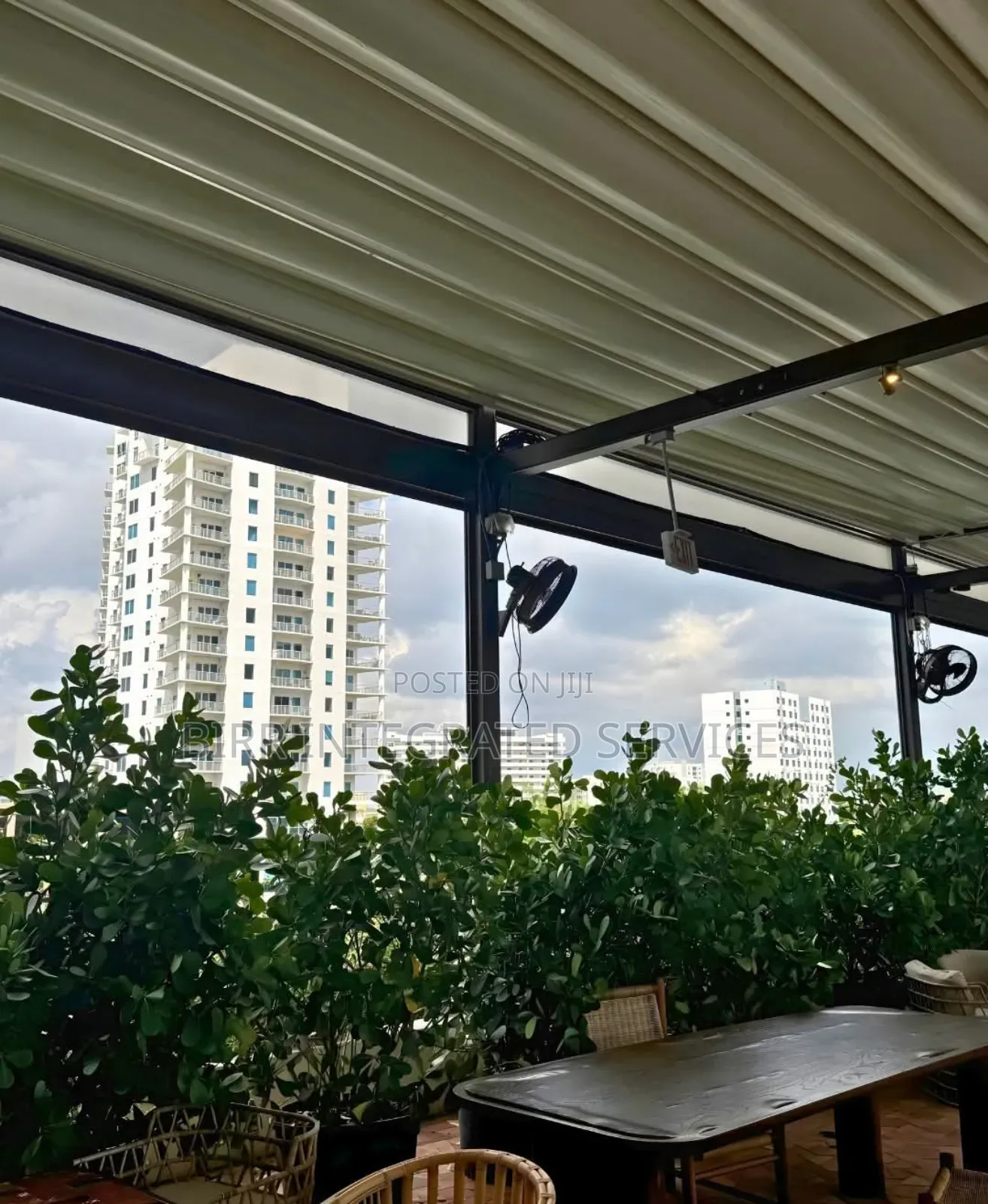 Retractable Roofing Pergola