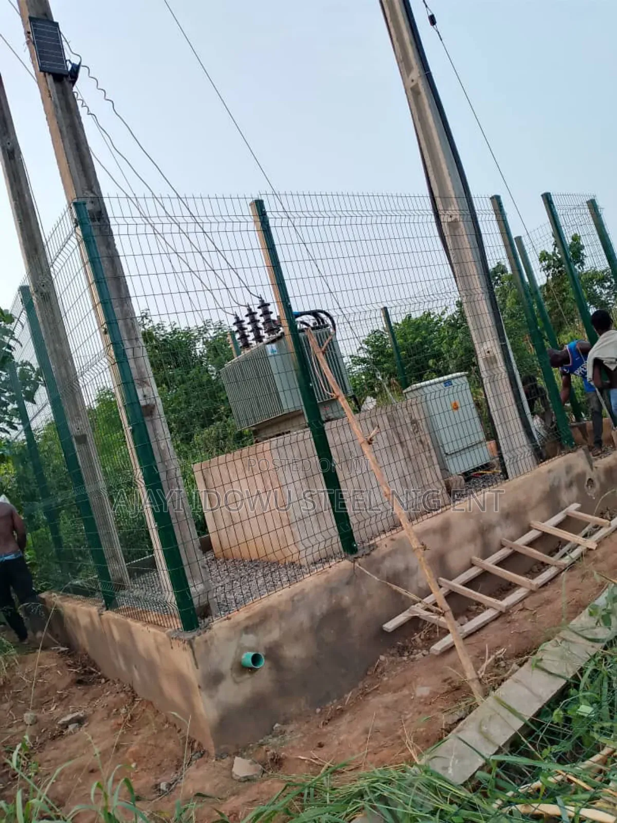 Permanent Fence Mesh With Pole