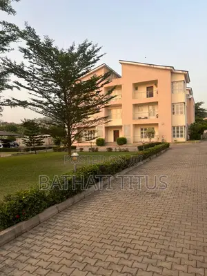 4bdrm Duplex in Life Camp for rent