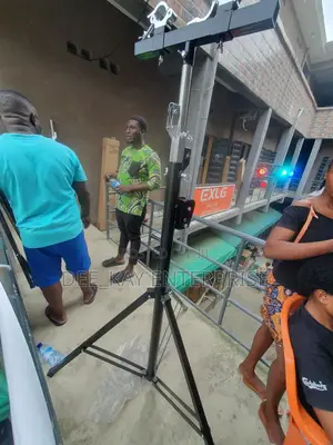 Truss Winning/Wyning Stand