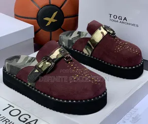 Toga Virilis Halfshoe