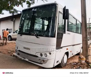 Isuzu Executive Bus 2018 White